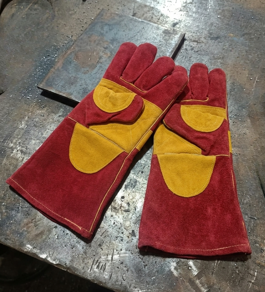 hand gloves for work